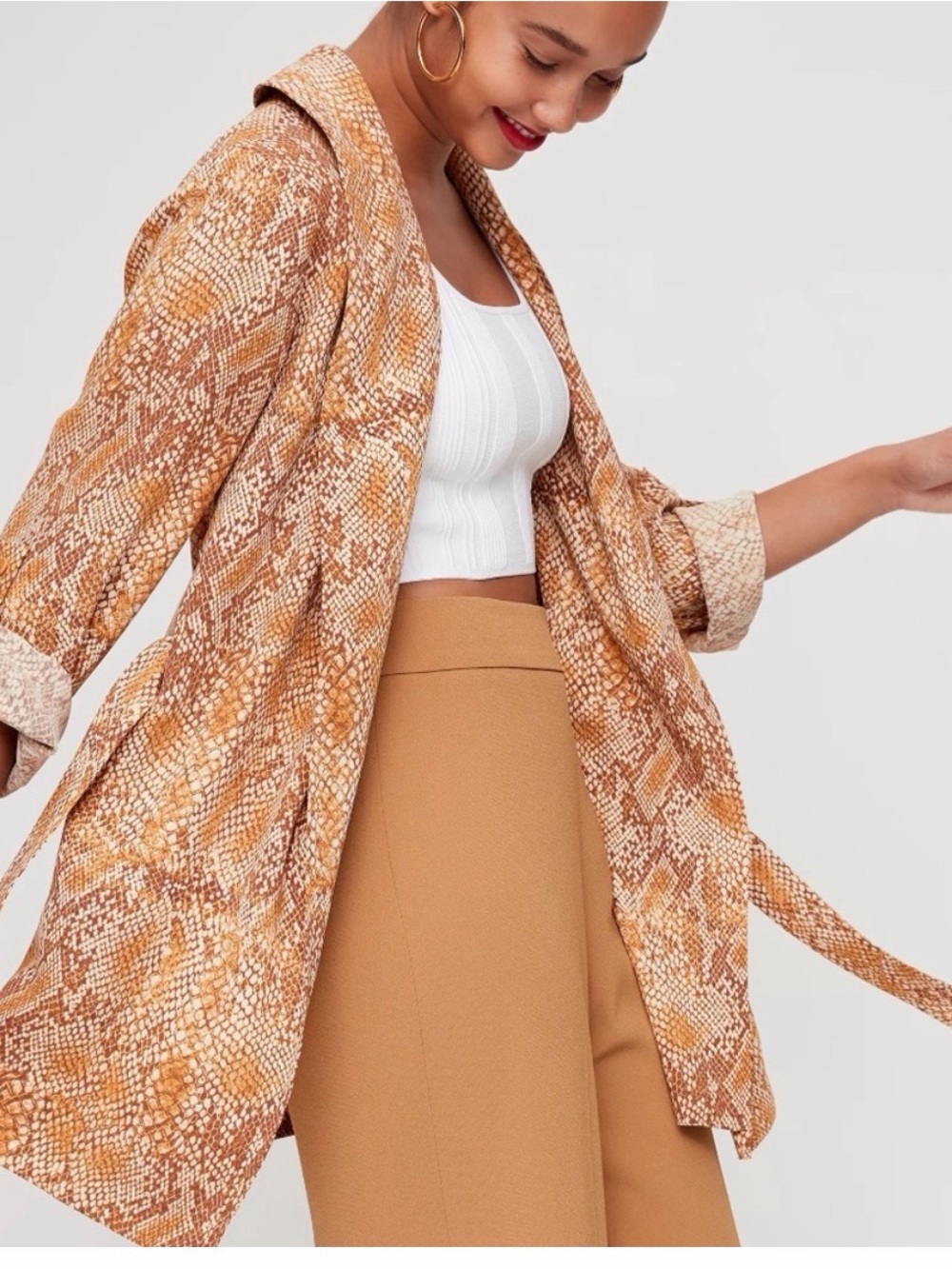 Aritzia- Babaton Kahlo Mid-Lenghth Brown Snake Print Robe Jacket